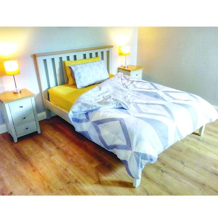 Number 25 Self Catering Apartments Ederney Ardess Eksteriør bilde